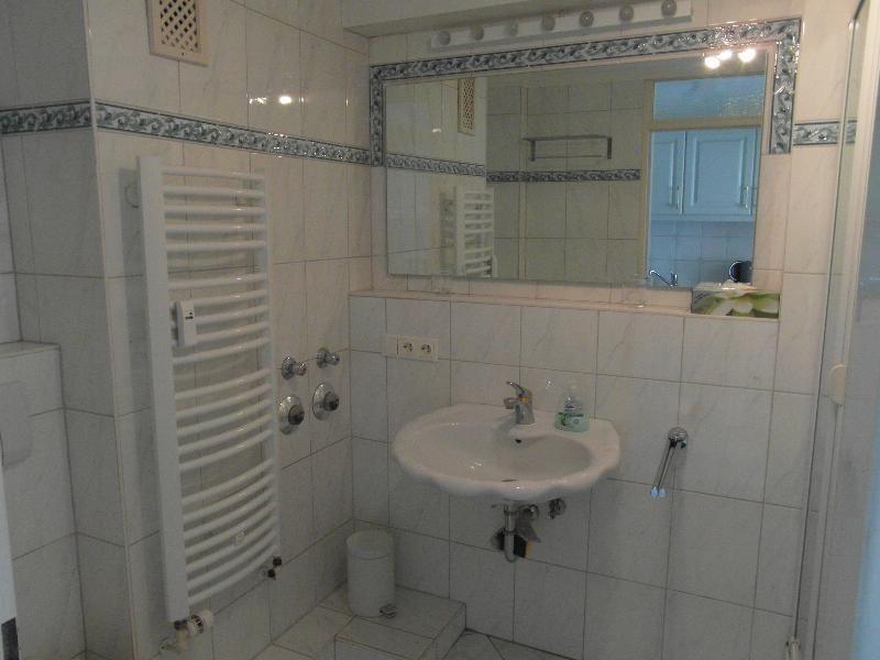 Haus-Metropol-Neues-Kurzentrum-Appartement-38 เวสเทอร์แลนด์ ภายนอก รูปภาพ